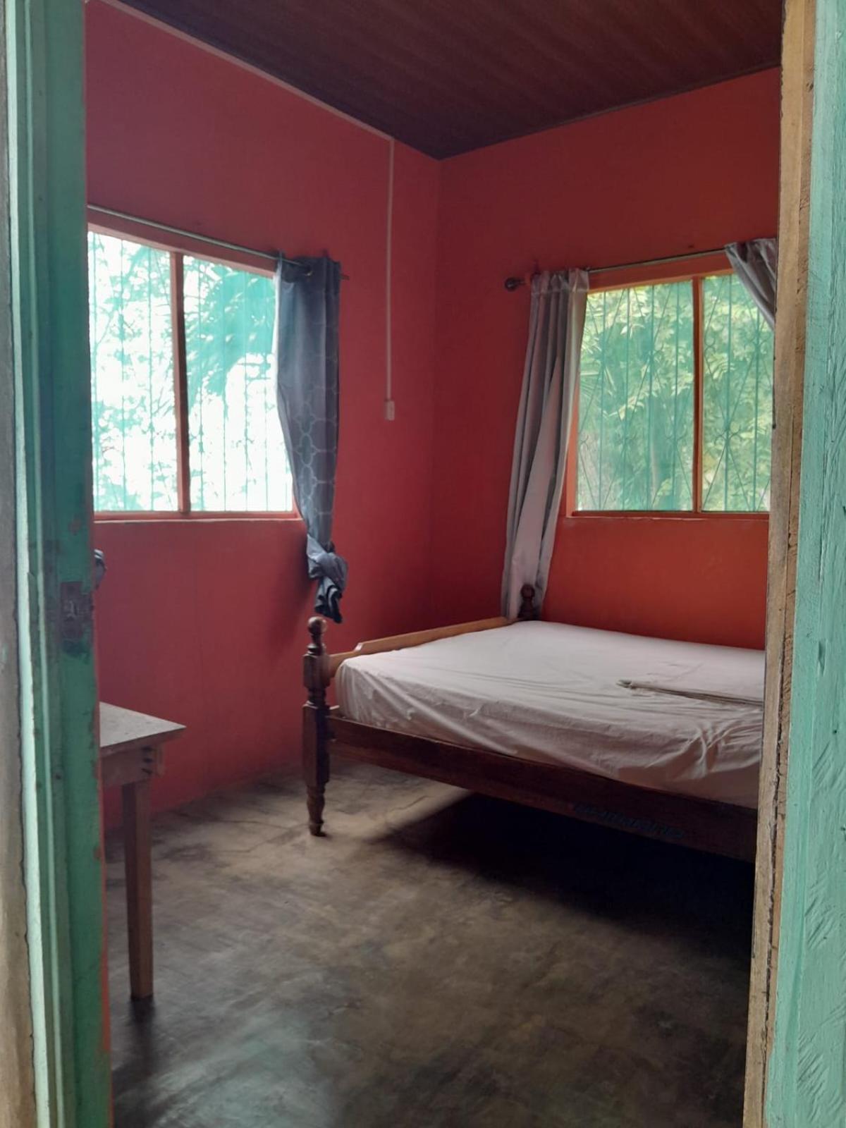 Hostel Los Chocoyos Mérida 외부 사진